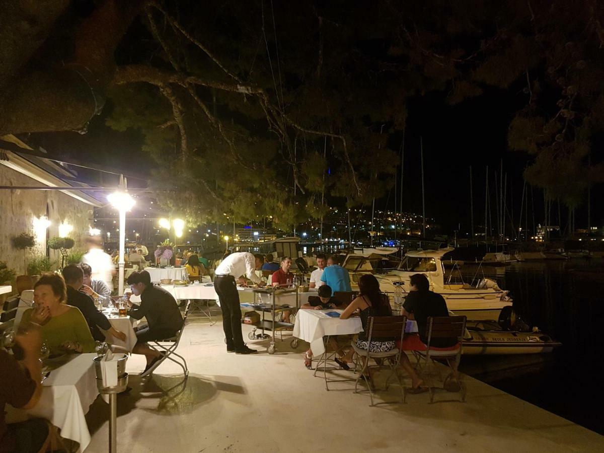 Ban Apartment Dubrovnik Eksteriør billede